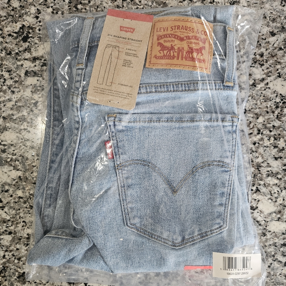 Levi's Straight Leg Women's Light Wash Jeans Size 2, 26x33